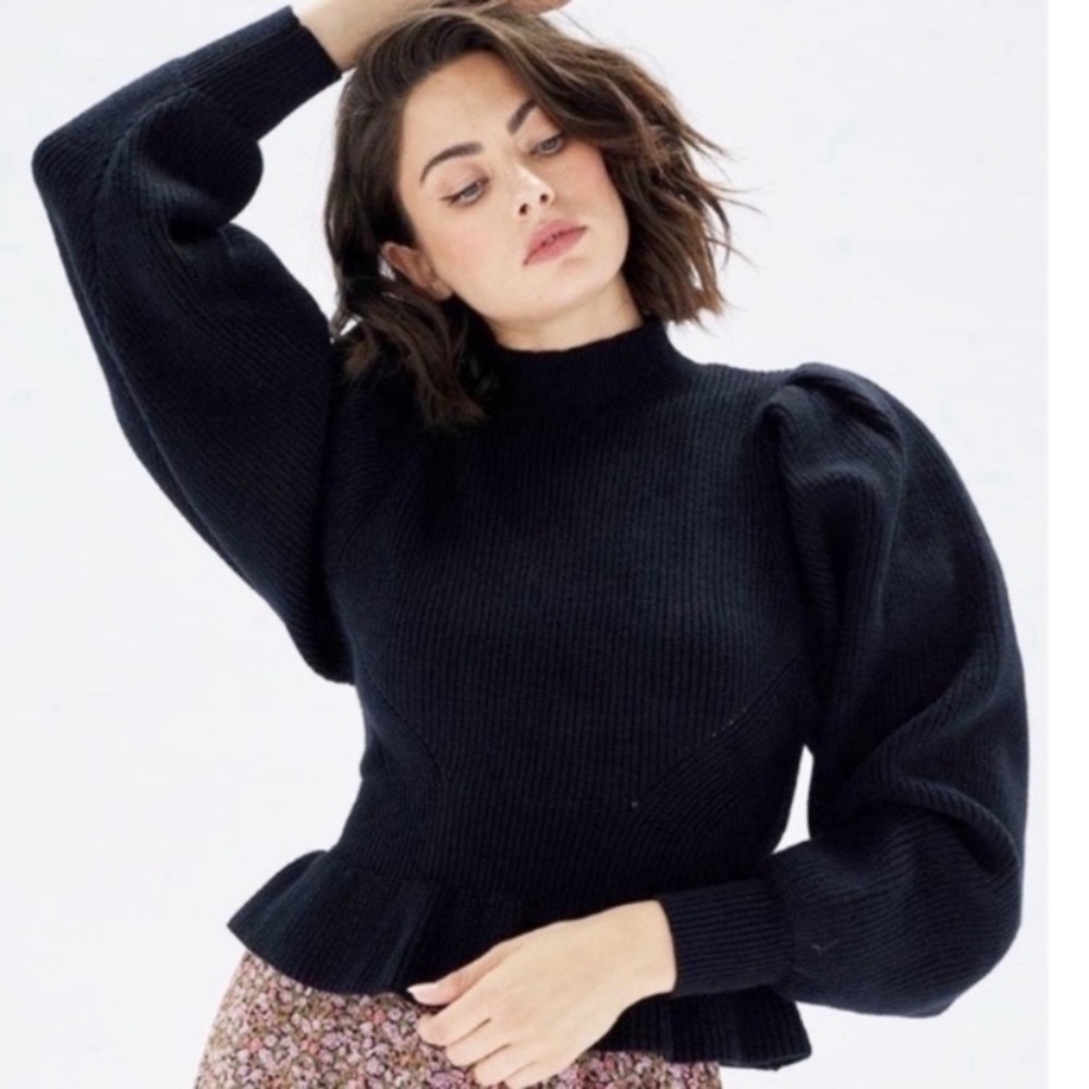 Mock Chucky Black Sweater Bishop Balloon Sleeve